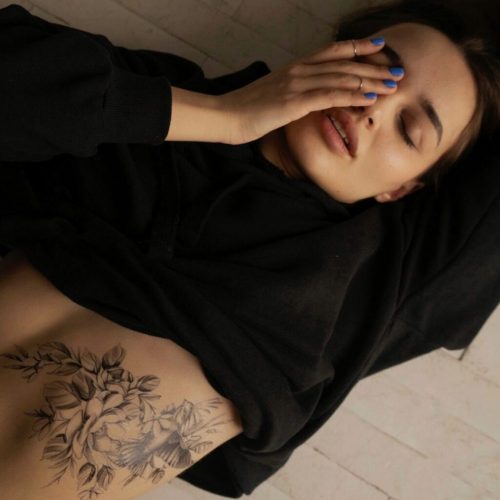 Кездейсоқ оған жабысып қалды Дискотекадағы секс