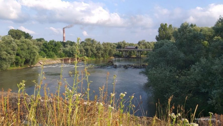 які річки беруть початок у карпатах