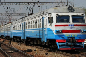 Електричка Красне — Тернопіль: затишна подорож через галицькі та подільські краєвиди