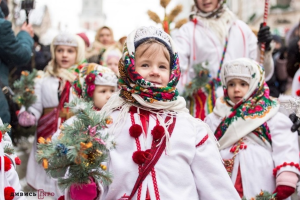 Хто колядує: хлопці чи дівчата? Традиції України та сучасність