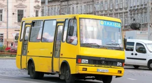 13 маршрутка Кременчук: повний гід маршрутом від провулка Зональний до Льотного коледжу