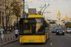 26 тролейбус Київ: повний гід по маршруту, розкладу та лайфхакам 2026