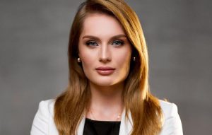 Анастасія Норіцина ведуча: від одеського села до голосу правди на 24 каналі