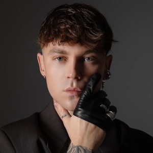 Артем Пивоваров номінації: повний огляд нагород і перемог