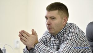 Самчук Олег Олегович біографія: шлях лікаря, який відродив трансплантологію в Україні