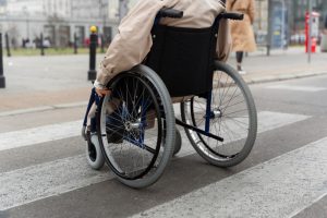 Матеріальна допомога інвалідам 1 групи в Україні 2026