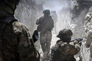 «Ескалатор смерті»: Росія малими групами тиснуть український фронт