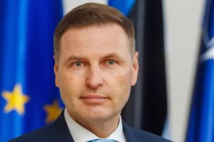 Міністр оборони Естонії йде у відставку через скандал зі снарядами
