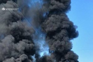 Росіяни знову вдарили по Дніпру: двоє загиблих