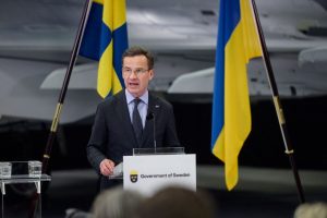 Прем’єр Швеції підтримав удари України по російських НПЗ