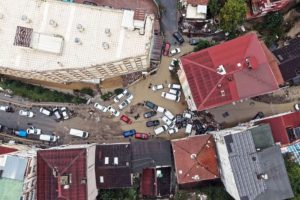 Стамбул під водою: двоє загиблих, тисячі евакуйованих