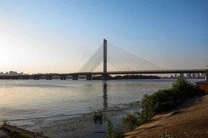 Уряд зводить 21 мостову переправу: роботи в Києві стартували